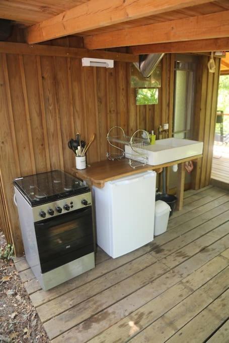 Cabane Au Coeur De La Foret Des Landes De Gascogne Belin-Beliet Exterior foto